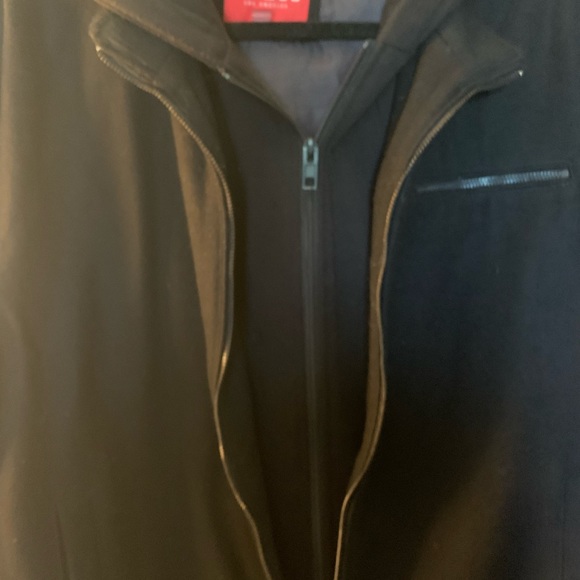 COPY - Men’s XL Guess Winter Jacket - Picture 5 of 10